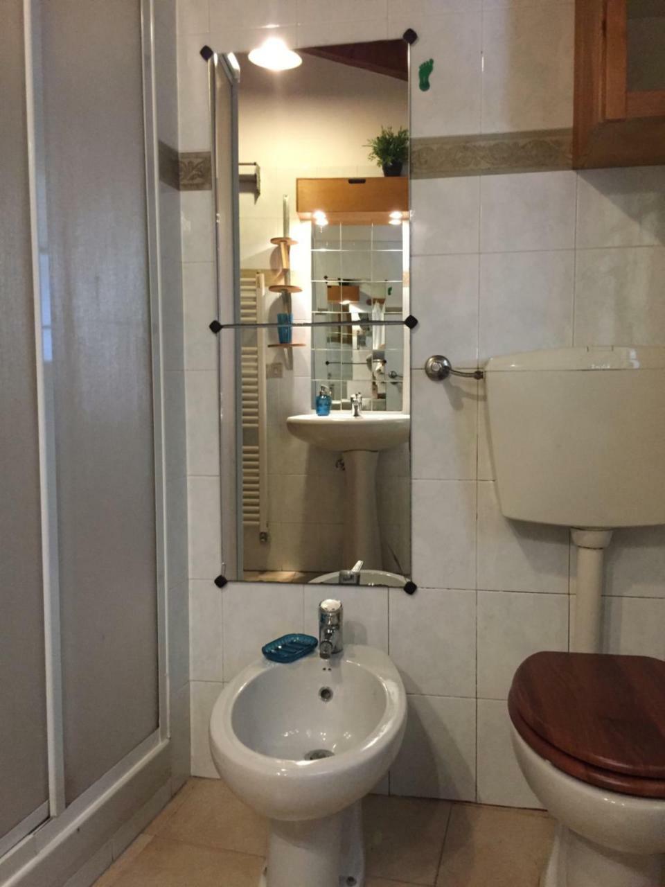 Apartament Cozy Garden Retrait Varenna Zewnętrze zdjęcie